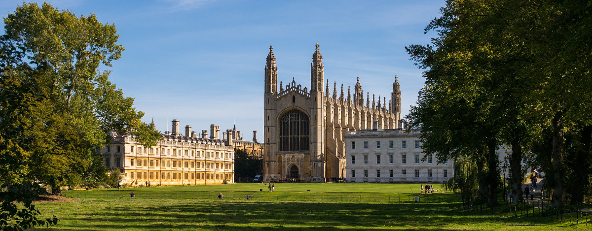Cambridge Kings College on a sunny day, part of the route for the Cambridge Half marathon